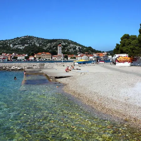 17716b Διαμέρισμα