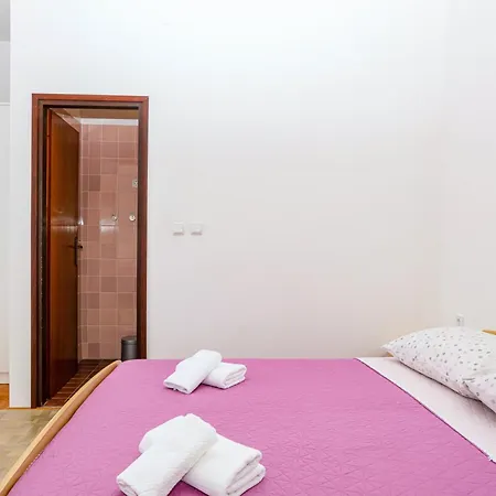 17716b Apartman